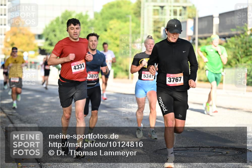 06.09.2026 - CURREX Alsterlauf Dr. Thomas Lammeyer http://msf.ph/oto/10124816 06.09.2026 09:42:16 Laufen 4331, 3873, 5341, 3767 meine-sportfotos.de