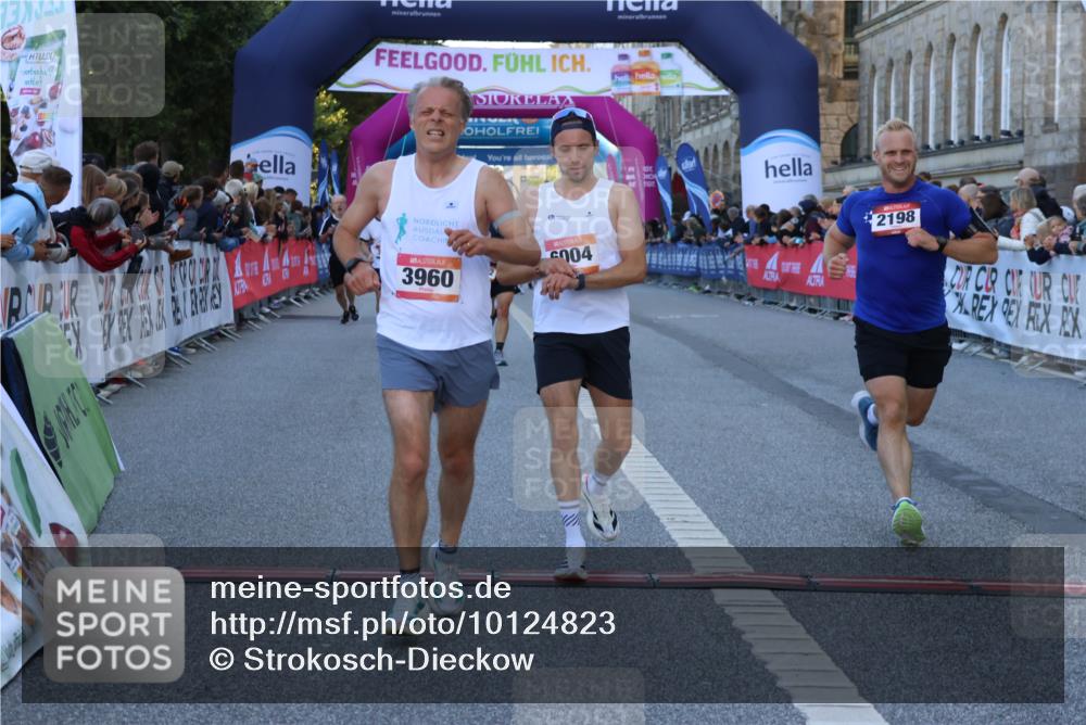 06.09.2026 - CURREX Alsterlauf Strokosch-Dieckow http://msf.ph/oto/10124823 06.09.2026 09:43:56 Ziel 2198, 2398, 3269, 3646, 3905, 3960, 5062, 5348, 5680, 5873, 5874, 6004, 6102 meine-sportfotos.de