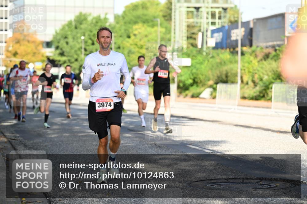 06.09.2026 - CURREX Alsterlauf Dr. Thomas Lammeyer http://msf.ph/oto/10124863 06.09.2026 09:42:22 Laufen 3974, 2786 meine-sportfotos.de