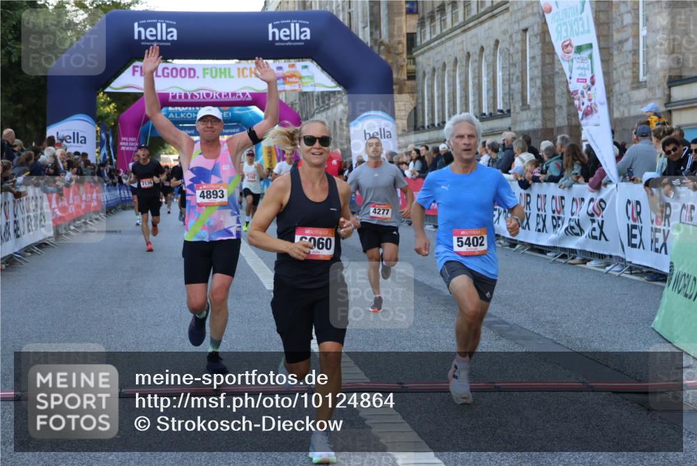 06.09.2026 - CURREX Alsterlauf Strokosch-Dieckow http://msf.ph/oto/10124864 06.09.2026 09:44:04 Ziel 2139, 2250, 2723, 3269, 3702, 3905, 3994, 4277, 4893, 5062, 5168, 5402, 5606, 6060, 6102 meine-sportfotos.de