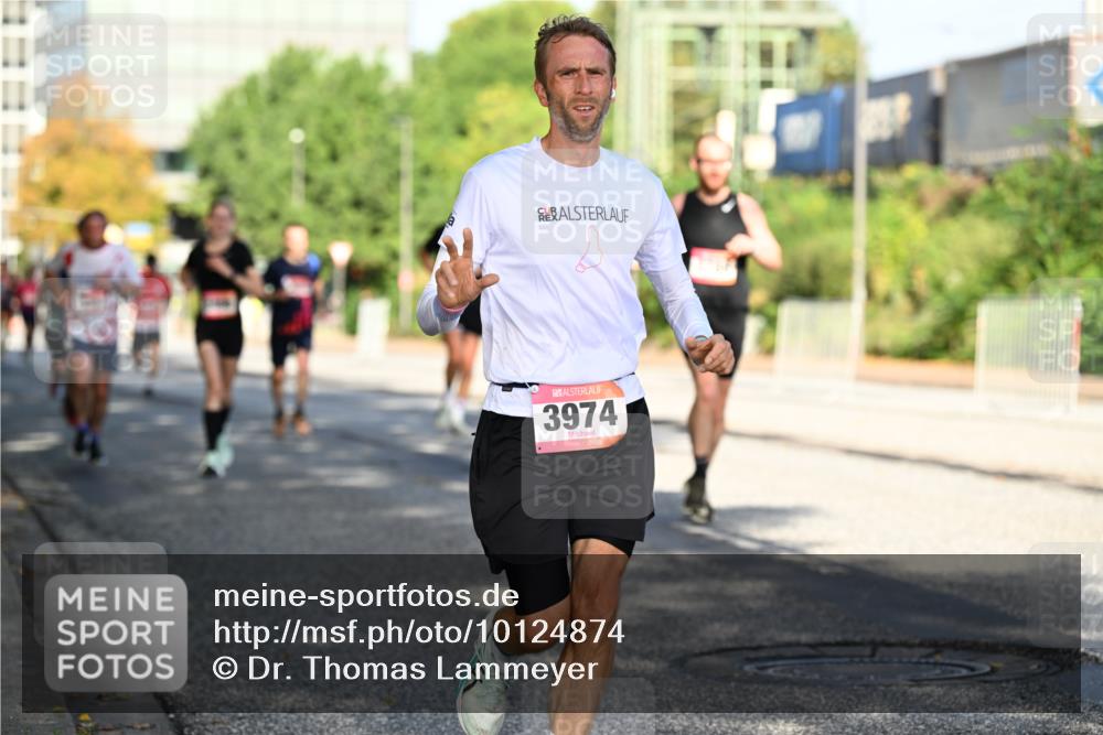 06.09.2026 - CURREX Alsterlauf Dr. Thomas Lammeyer http://msf.ph/oto/10124874 06.09.2026 09:42:23 Laufen 3974 meine-sportfotos.de