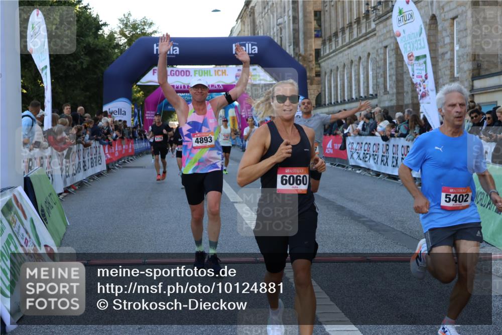 06.09.2026 - CURREX Alsterlauf Strokosch-Dieckow http://msf.ph/oto/10124881 06.09.2026 09:44:05 Ziel 2139, 2250, 2723, 3269, 3702, 3905, 3994, 4157, 4277, 4893, 5062, 5168, 5402, 5606, 6060, 6102 meine-sportfotos.de