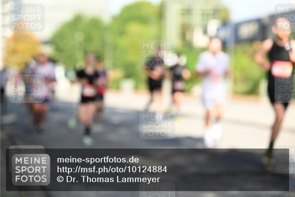 06.09.2026 - CURREX Alsterlauf Dr. Thomas Lammeyer http://msf.ph/oto/10124884 06.09.2026 09:42:24 Laufen  meine-sportfotos.de