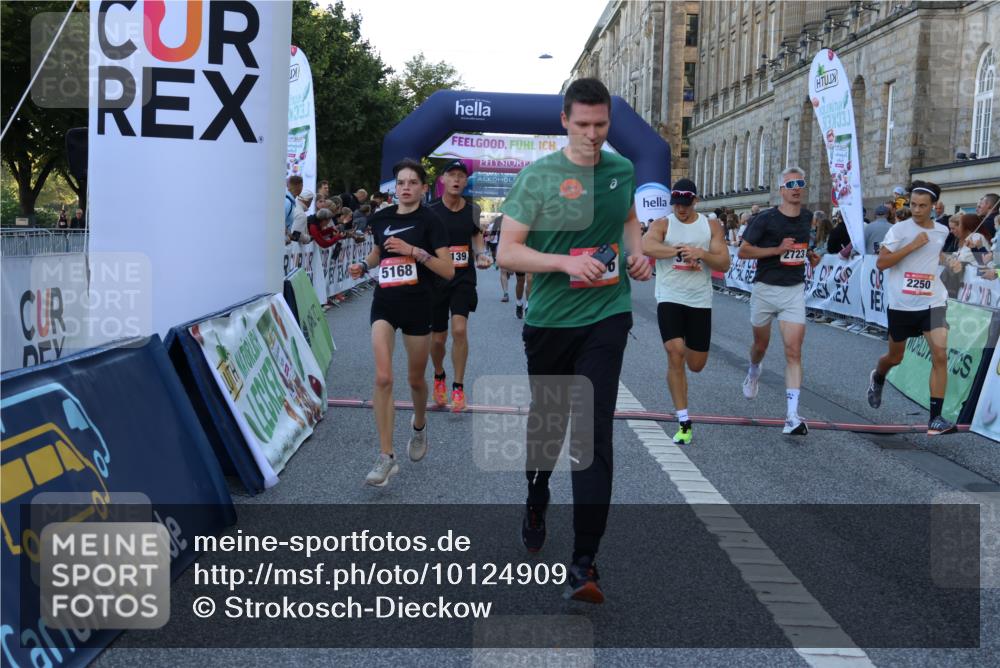 06.09.2026 - CURREX Alsterlauf Strokosch-Dieckow http://msf.ph/oto/10124909 06.09.2026 09:44:08 Ziel 2139, 2250, 2723, 3702, 3994, 4157, 4277, 4893, 5114, 5168, 5402, 5606, 6060, 8127, 8328 meine-sportfotos.de