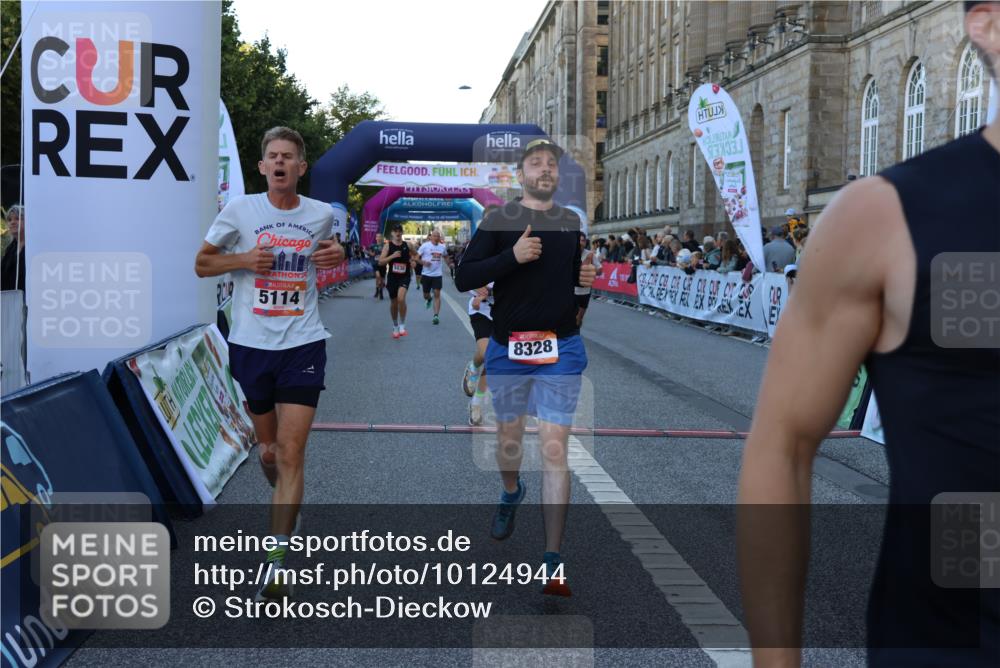 06.09.2026 - CURREX Alsterlauf Strokosch-Dieckow http://msf.ph/oto/10124944 06.09.2026 09:44:13 Ziel 2139, 2250, 2699, 2723, 3010, 3702, 3994, 4157, 4838, 5114, 5168, 5530, 5606, 8127, 8328 meine-sportfotos.de