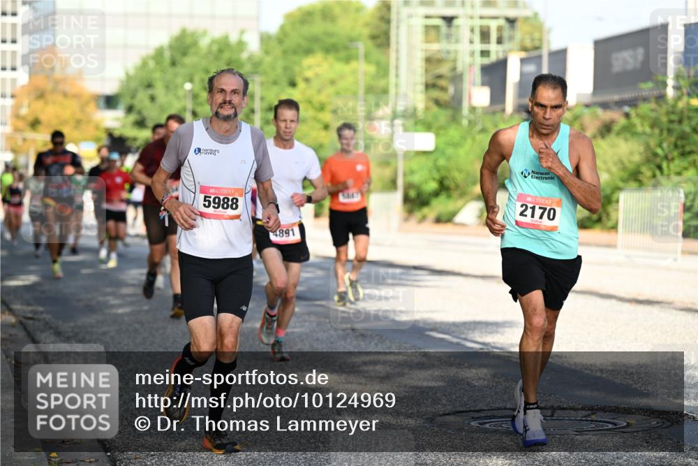 06.09.2026 - CURREX Alsterlauf Dr. Thomas Lammeyer http://msf.ph/oto/10124969 06.09.2026 09:42:32 Laufen 5988, 4891, 2170 meine-sportfotos.de