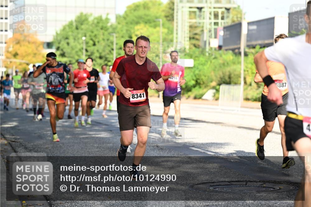 06.09.2026 - CURREX Alsterlauf Dr. Thomas Lammeyer http://msf.ph/oto/10124990 06.09.2026 09:42:35 Laufen 8341, 0216, 5887 meine-sportfotos.de