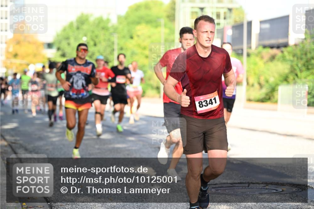 06.09.2026 - CURREX Alsterlauf Dr. Thomas Lammeyer http://msf.ph/oto/10125001 06.09.2026 09:42:36 Laufen 11, 8341 meine-sportfotos.de