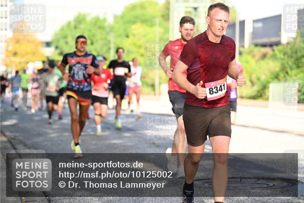 06.09.2026 - CURREX Alsterlauf Dr. Thomas Lammeyer http://msf.ph/oto/10125002 06.09.2026 09:42:36 Laufen 11, 8341 meine-sportfotos.de