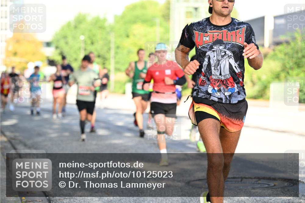 06.09.2026 - CURREX Alsterlauf Dr. Thomas Lammeyer http://msf.ph/oto/10125023 06.09.2026 09:42:38 Laufen 2001, 11 meine-sportfotos.de