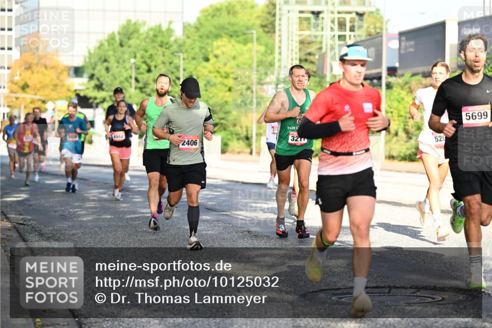 06.09.2026 - CURREX Alsterlauf Dr. Thomas Lammeyer http://msf.ph/oto/10125032 06.09.2026 09:42:39 Laufen 3429, 4982, 2406, 321, 520, 5699 meine-sportfotos.de