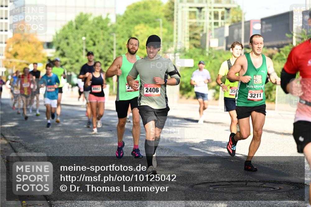 06.09.2026 - CURREX Alsterlauf Dr. Thomas Lammeyer http://msf.ph/oto/10125042 06.09.2026 09:42:40 Laufen 2406, 359, 3211 meine-sportfotos.de