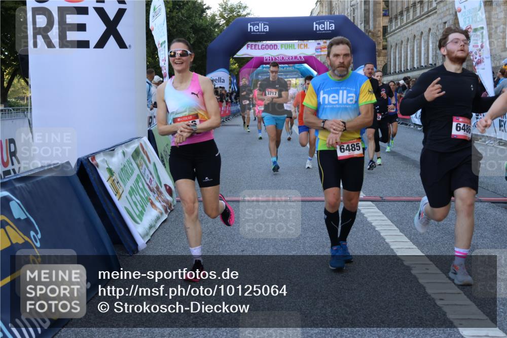 06.09.2026 - CURREX Alsterlauf Strokosch-Dieckow http://msf.ph/oto/10125064 06.09.2026 09:44:23 Ziel 2186, 2699, 3331, 3355, 3564, 3717, 4187, 4838, 4862, 4928, 5443, 5477, 5626, 5710, 5722, 5974, 6047, 6484, 6485, 6486, 8302 meine-sportfotos.de