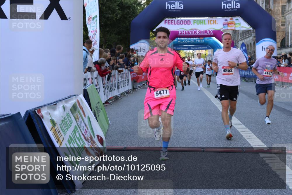 06.09.2026 - CURREX Alsterlauf Strokosch-Dieckow http://msf.ph/oto/10125095 06.09.2026 09:44:26 Ziel 2186, 3331, 3355, 3564, 3717, 4187, 4669, 4862, 4928, 5271, 5443, 5477, 5626, 5710, 5722, 5974, 6047, 6366, 6484, 6485, 6486, 8302 meine-sportfotos.de