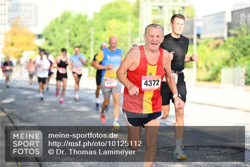 06.09.2026 - CURREX Alsterlauf Dr. Thomas Lammeyer http://msf.ph/oto/10125112 06.09.2026 09:42:46 Laufen 11, 11, 6401, 4372 meine-sportfotos.de
