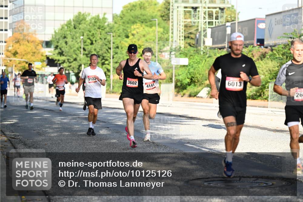 06.09.2026 - CURREX Alsterlauf Dr. Thomas Lammeyer http://msf.ph/oto/10125126 06.09.2026 09:42:49 Laufen 5123, 3602, 4141, 6013, 26 meine-sportfotos.de