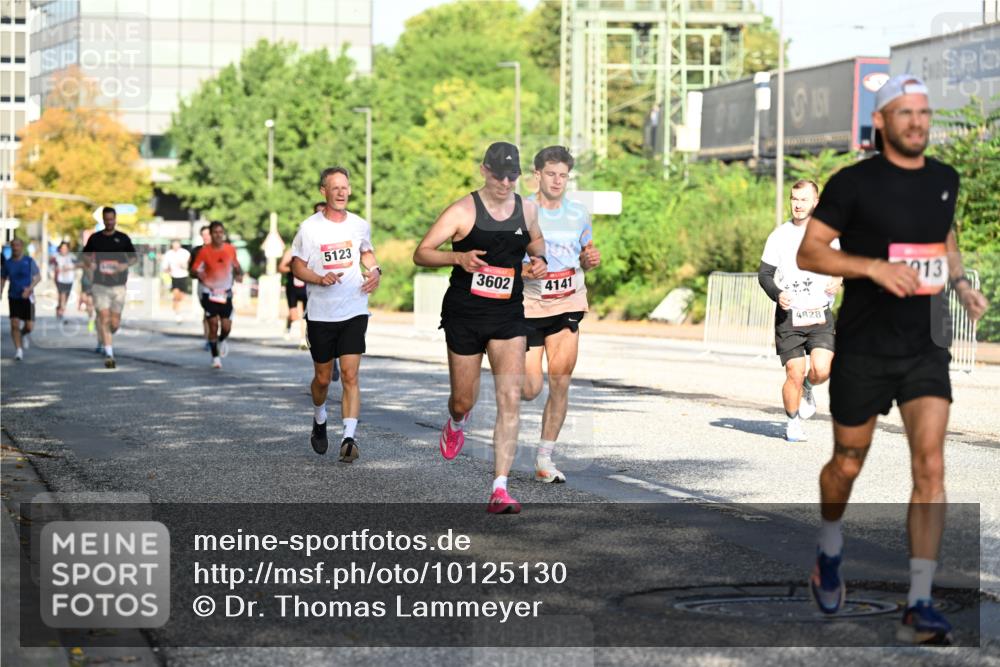 06.09.2026 - CURREX Alsterlauf Dr. Thomas Lammeyer http://msf.ph/oto/10125130 06.09.2026 09:42:49 Laufen 5123, 3602, 4141, 4828, 913 meine-sportfotos.de