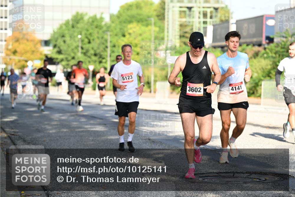 06.09.2026 - CURREX Alsterlauf Dr. Thomas Lammeyer http://msf.ph/oto/10125141 06.09.2026 09:42:50 Laufen 5123, 3602, 4141 meine-sportfotos.de