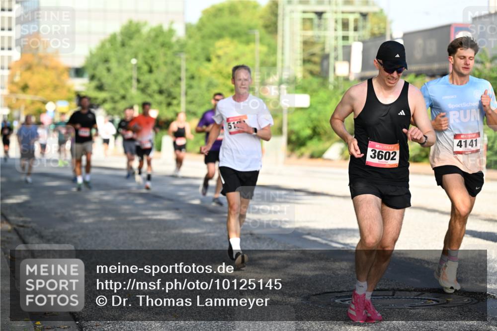 06.09.2026 - CURREX Alsterlauf Dr. Thomas Lammeyer http://msf.ph/oto/10125145 06.09.2026 09:42:51 Laufen 510, 3602, 4141 meine-sportfotos.de