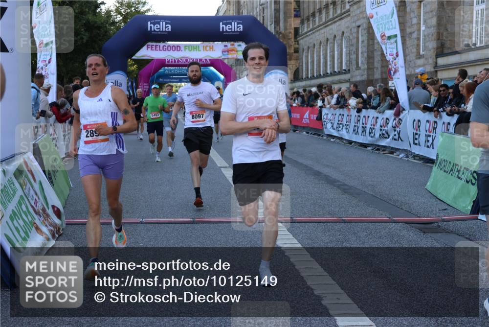 06.09.2026 - CURREX Alsterlauf Strokosch-Dieckow http://msf.ph/oto/10125149 06.09.2026 09:44:33 Ziel 2894, 3503, 3545, 4133, 4187, 4203, 4597, 4669, 4862, 5271, 5453, 5477, 5529, 5864, 6047, 6366, 8097, 8216, 8224 meine-sportfotos.de