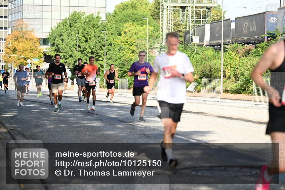 06.09.2026 - CURREX Alsterlauf Dr. Thomas Lammeyer http://msf.ph/oto/10125150 06.09.2026 09:42:51 Laufen 186, 6450, 6072, 2054, 8228 meine-sportfotos.de