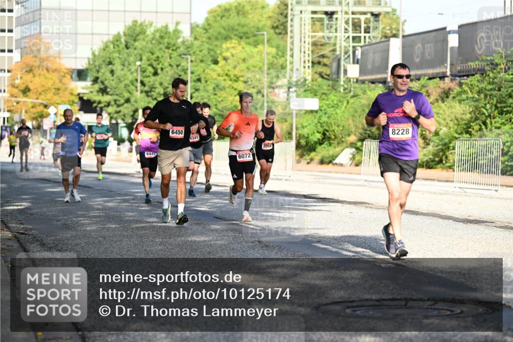 06.09.2026 - CURREX Alsterlauf Dr. Thomas Lammeyer http://msf.ph/oto/10125174 06.09.2026 09:42:53 Laufen 6449, 6450, 4341, 6072, 2054, 8228 meine-sportfotos.de