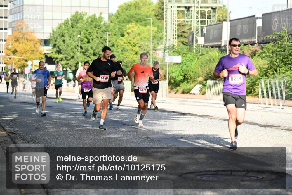 06.09.2026 - CURREX Alsterlauf Dr. Thomas Lammeyer http://msf.ph/oto/10125175 06.09.2026 09:42:53 Laufen 6449, 6450, 6072, 2054, 8228 meine-sportfotos.de