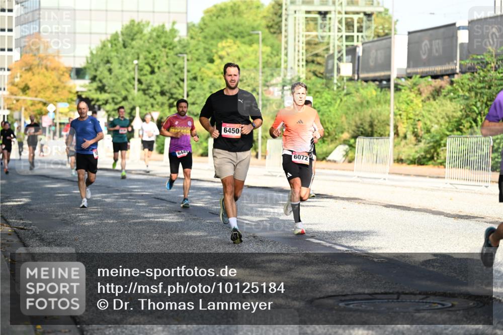 06.09.2026 - CURREX Alsterlauf Dr. Thomas Lammeyer http://msf.ph/oto/10125184 06.09.2026 09:42:54 Laufen 6449, 6450, 6072 meine-sportfotos.de