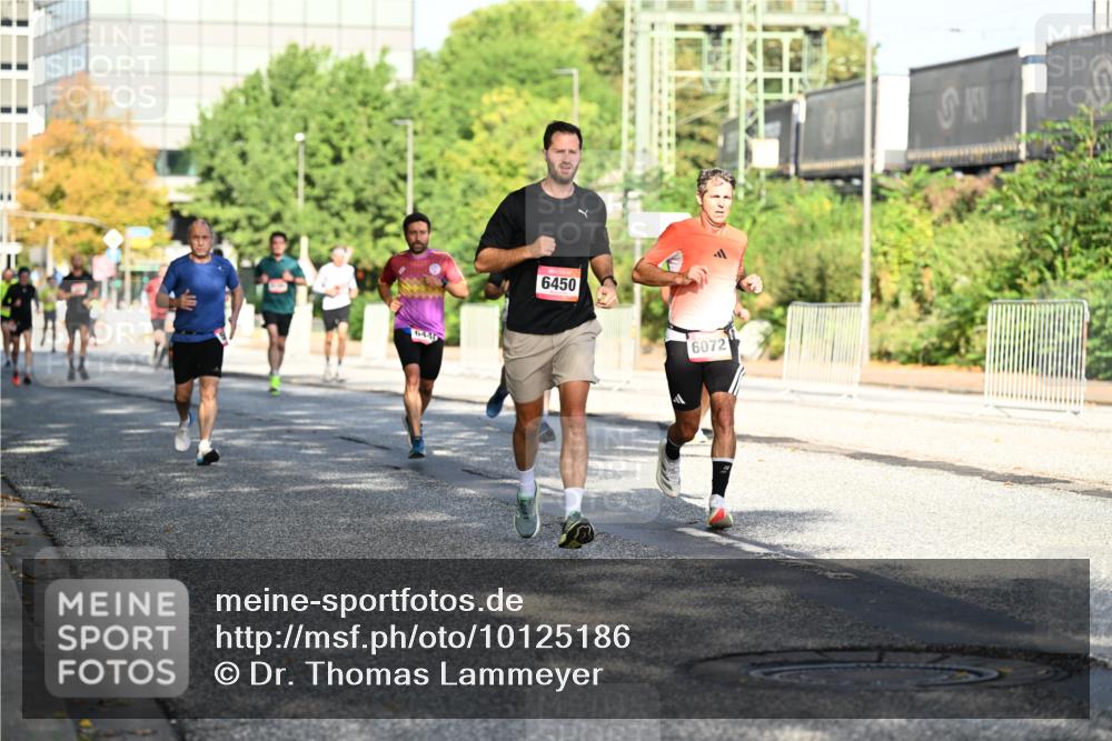 06.09.2026 - CURREX Alsterlauf Dr. Thomas Lammeyer http://msf.ph/oto/10125186 06.09.2026 09:42:55 Laufen 6445, 6450, 6072 meine-sportfotos.de