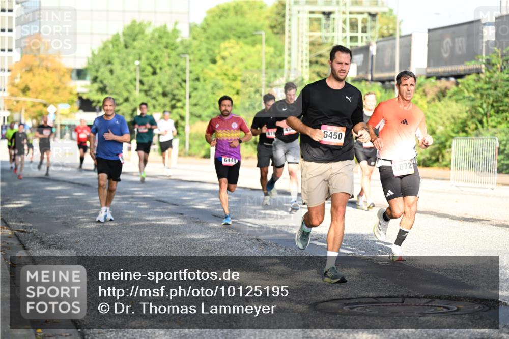 06.09.2026 - CURREX Alsterlauf Dr. Thomas Lammeyer http://msf.ph/oto/10125195 06.09.2026 09:42:55 Laufen 6449, 819, 43, 6450, 6072 meine-sportfotos.de