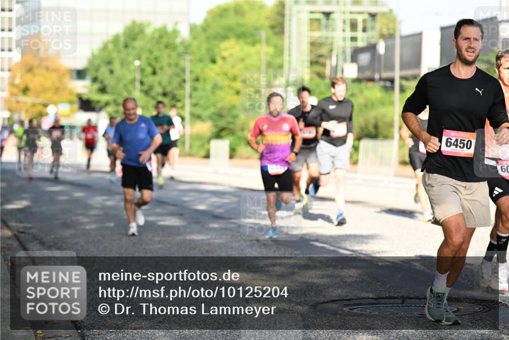 06.09.2026 - CURREX Alsterlauf Dr. Thomas Lammeyer http://msf.ph/oto/10125204 06.09.2026 09:42:56 Laufen 6450, 60 meine-sportfotos.de