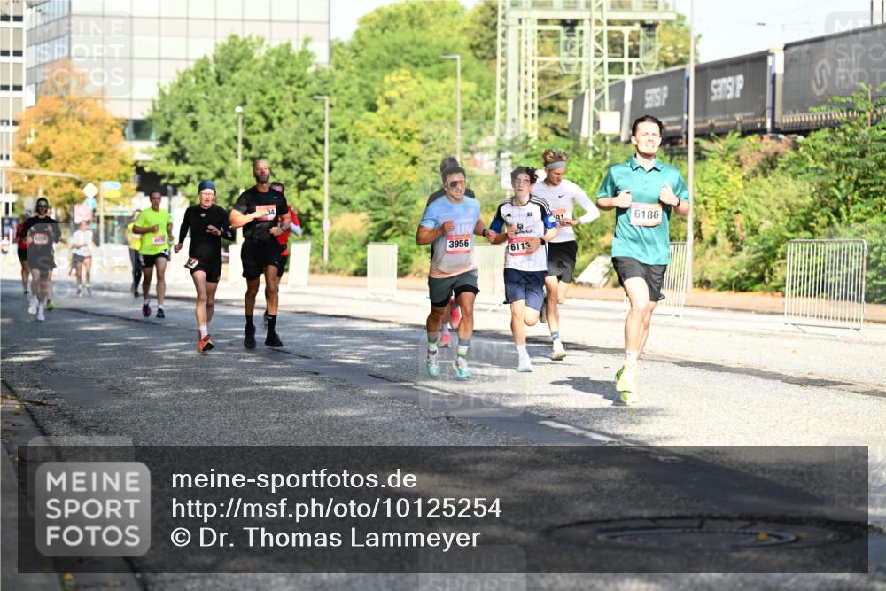 06.09.2026 - CURREX Alsterlauf Dr. Thomas Lammeyer http://msf.ph/oto/10125254 06.09.2026 09:43:01 Laufen 04, 3956, 6113, 0, 6186 meine-sportfotos.de