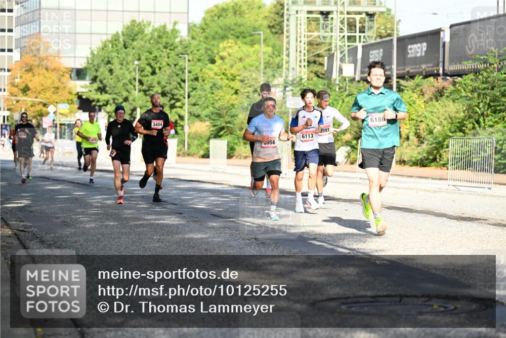 06.09.2026 - CURREX Alsterlauf Dr. Thomas Lammeyer http://msf.ph/oto/10125255 06.09.2026 09:43:02 Laufen 4970, 3404, 391, 6113, 956, 6186 meine-sportfotos.de