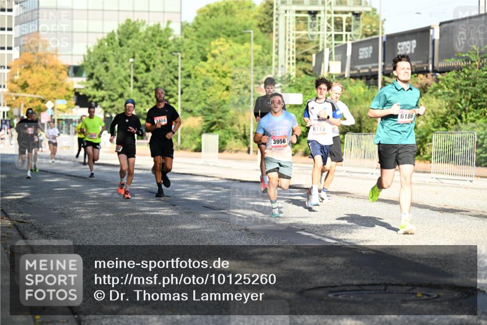 06.09.2026 - CURREX Alsterlauf Dr. Thomas Lammeyer http://msf.ph/oto/10125260 06.09.2026 09:43:02 Laufen 3404, 6186, 3956, 6113 meine-sportfotos.de