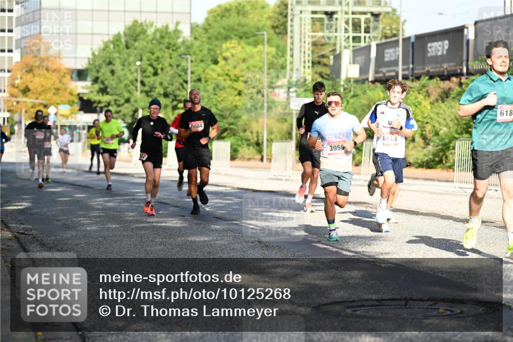 06.09.2026 - CURREX Alsterlauf Dr. Thomas Lammeyer http://msf.ph/oto/10125268 06.09.2026 09:43:03 Laufen 22, 604, 3956, 6113, 618 meine-sportfotos.de