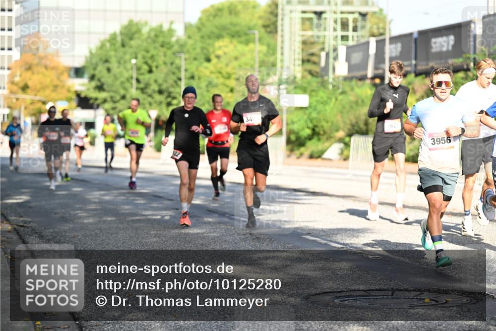 06.09.2026 - CURREX Alsterlauf Dr. Thomas Lammeyer http://msf.ph/oto/10125280 06.09.2026 09:43:04 Laufen 340, 3623, 3956 meine-sportfotos.de