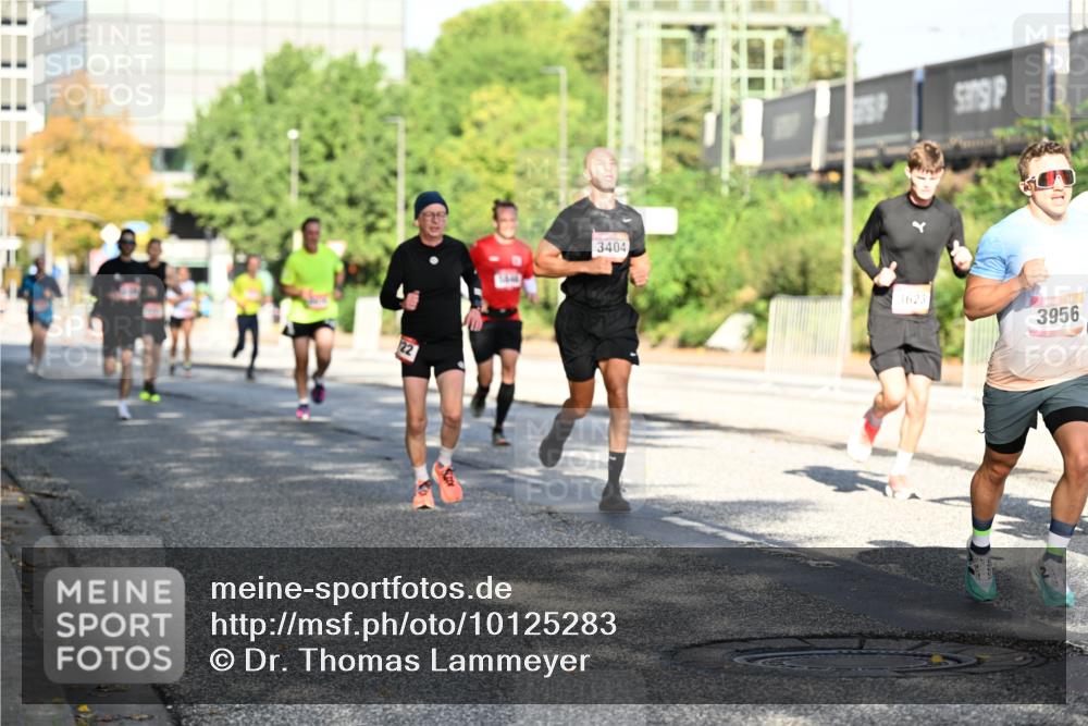 06.09.2026 - CURREX Alsterlauf Dr. Thomas Lammeyer http://msf.ph/oto/10125283 06.09.2026 09:43:04 Laufen 3404, 3623, 3956 meine-sportfotos.de