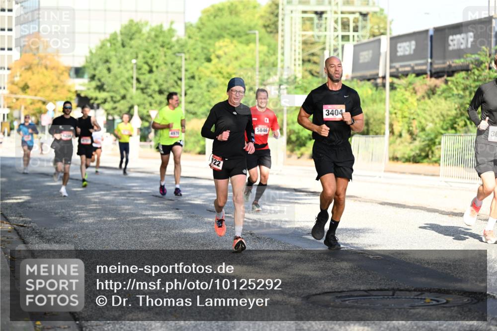 06.09.2026 - CURREX Alsterlauf Dr. Thomas Lammeyer http://msf.ph/oto/10125292 06.09.2026 09:43:05 Laufen 5254, 4970, 122, 5846, 3404, 36 meine-sportfotos.de
