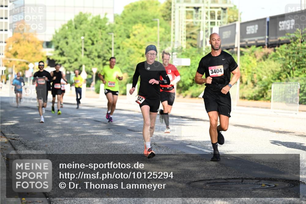 06.09.2026 - CURREX Alsterlauf Dr. Thomas Lammeyer http://msf.ph/oto/10125294 06.09.2026 09:43:05 Laufen 4254, 4970, 122, 3404 meine-sportfotos.de