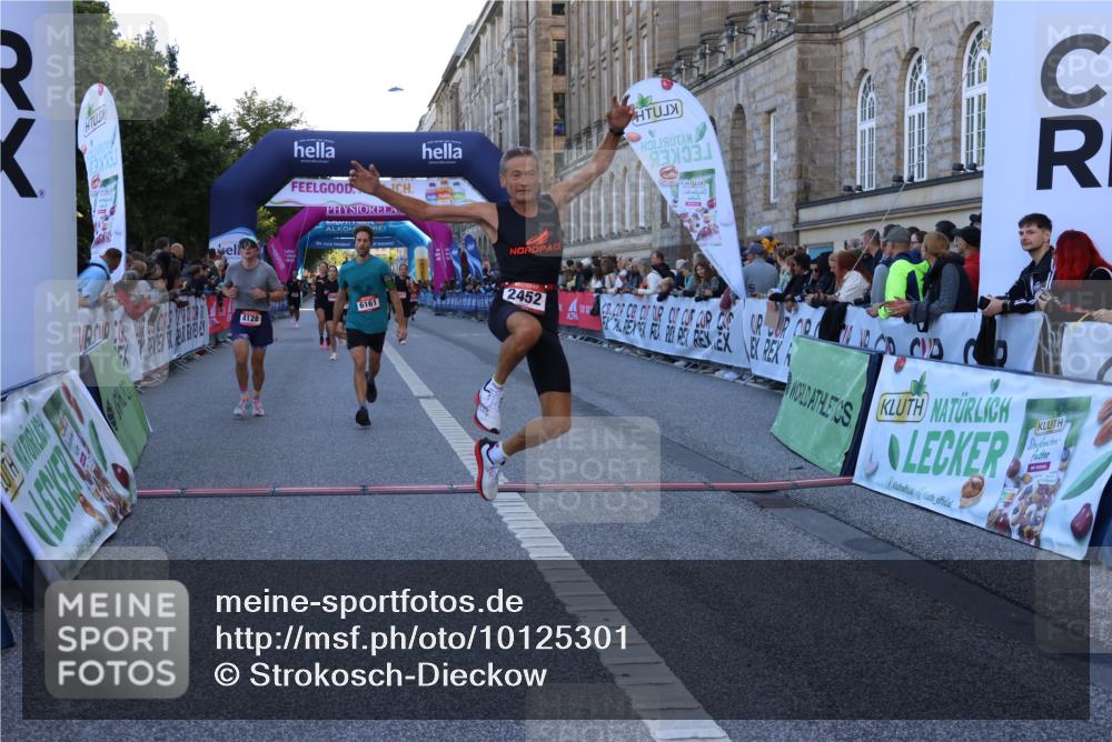 06.09.2026 - CURREX Alsterlauf Strokosch-Dieckow http://msf.ph/oto/10125301 06.09.2026 09:44:54 Ziel 2442, 2452, 2610, 3802, 3803, 4039, 4128, 5286, 5837, 6243 meine-sportfotos.de