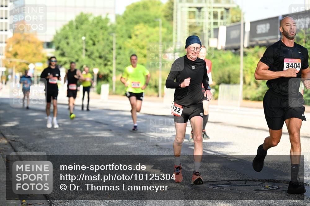 06.09.2026 - CURREX Alsterlauf Dr. Thomas Lammeyer http://msf.ph/oto/10125304 06.09.2026 09:43:06 Laufen 122, 3404 meine-sportfotos.de