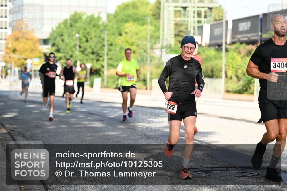 06.09.2026 - CURREX Alsterlauf Dr. Thomas Lammeyer http://msf.ph/oto/10125305 06.09.2026 09:43:06 Laufen 3404, 122 meine-sportfotos.de