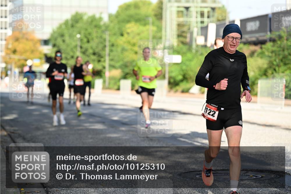 06.09.2026 - CURREX Alsterlauf Dr. Thomas Lammeyer http://msf.ph/oto/10125310 06.09.2026 09:43:07 Laufen 122 meine-sportfotos.de