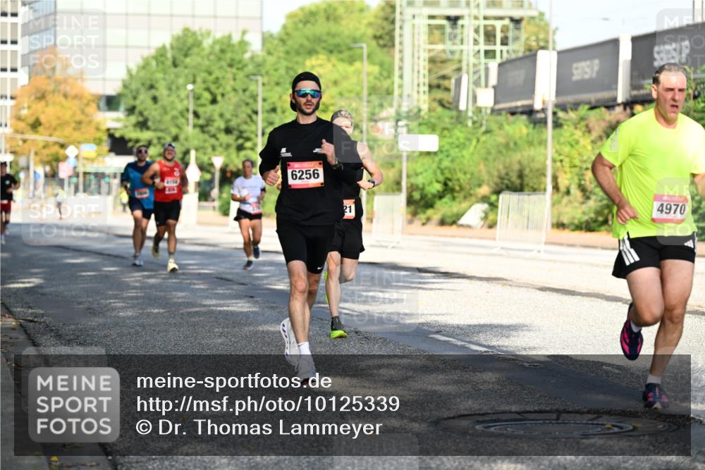 06.09.2026 - CURREX Alsterlauf Dr. Thomas Lammeyer http://msf.ph/oto/10125339 06.09.2026 09:43:09 Laufen 6256, 21, 4970 meine-sportfotos.de