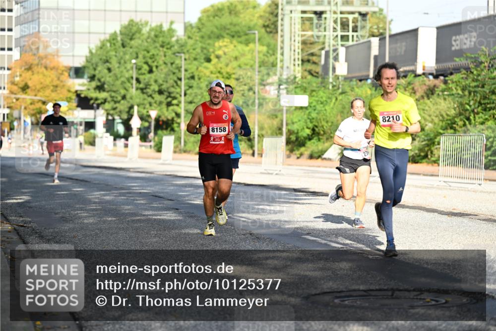 06.09.2026 - CURREX Alsterlauf Dr. Thomas Lammeyer http://msf.ph/oto/10125377 06.09.2026 09:43:13 Laufen 8158, 8210 meine-sportfotos.de