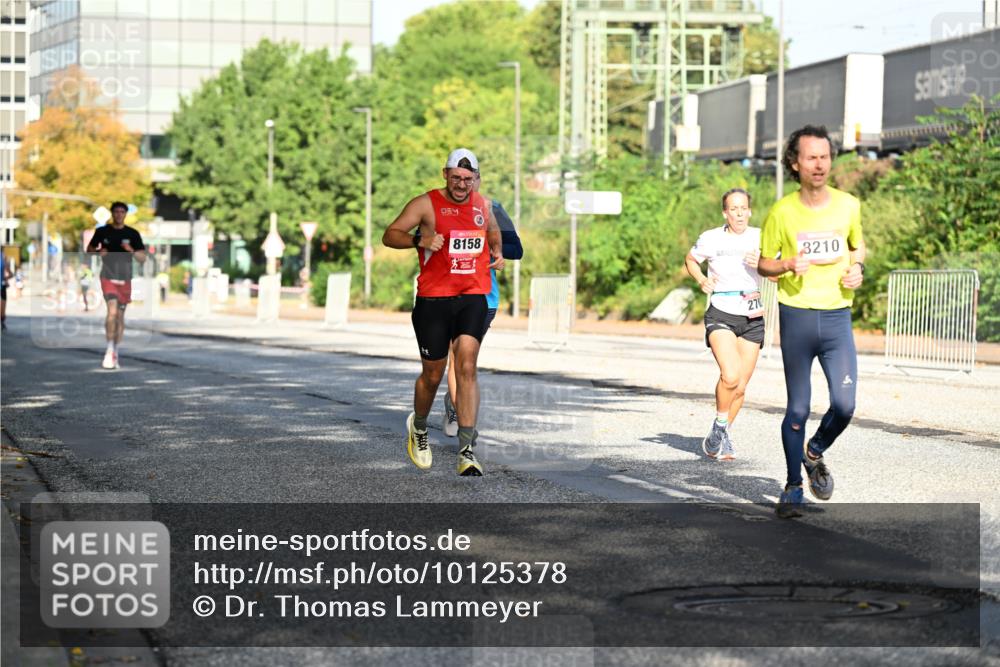 06.09.2026 - CURREX Alsterlauf Dr. Thomas Lammeyer http://msf.ph/oto/10125378 06.09.2026 09:43:13 Laufen 8158, 8210, 27 meine-sportfotos.de