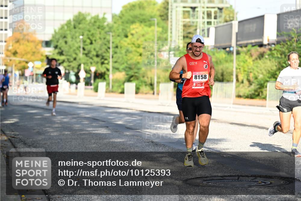 06.09.2026 - CURREX Alsterlauf Dr. Thomas Lammeyer http://msf.ph/oto/10125393 06.09.2026 09:43:14 Laufen 1, 8158 meine-sportfotos.de