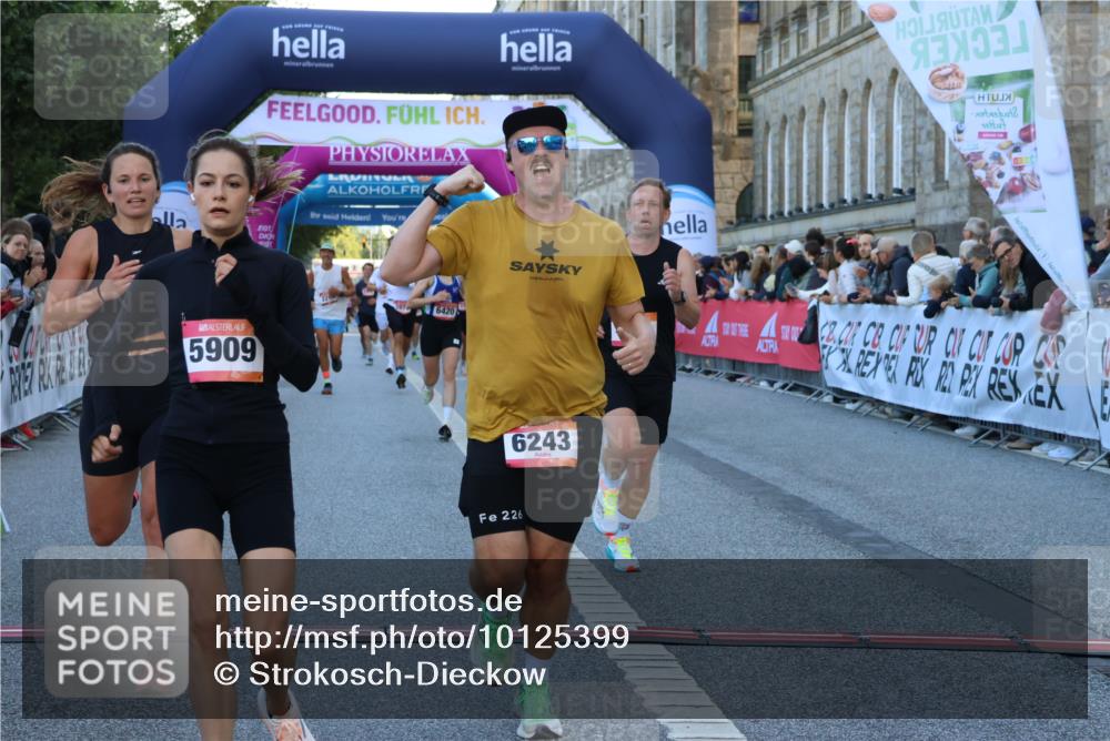06.09.2026 - CURREX Alsterlauf Strokosch-Dieckow http://msf.ph/oto/10125399 06.09.2026 09:45:00 Ziel 2289, 2452, 3641, 3974, 4011, 4128, 5837, 6243, 6420 meine-sportfotos.de