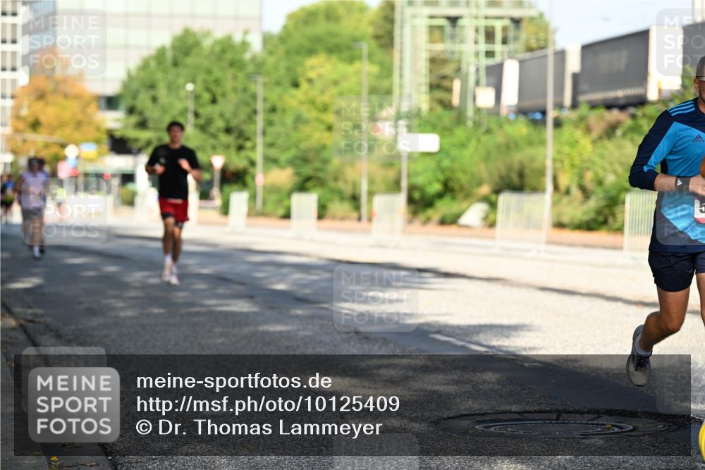 06.09.2026 - CURREX Alsterlauf Dr. Thomas Lammeyer http://msf.ph/oto/10125409 06.09.2026 09:43:16 Laufen  meine-sportfotos.de