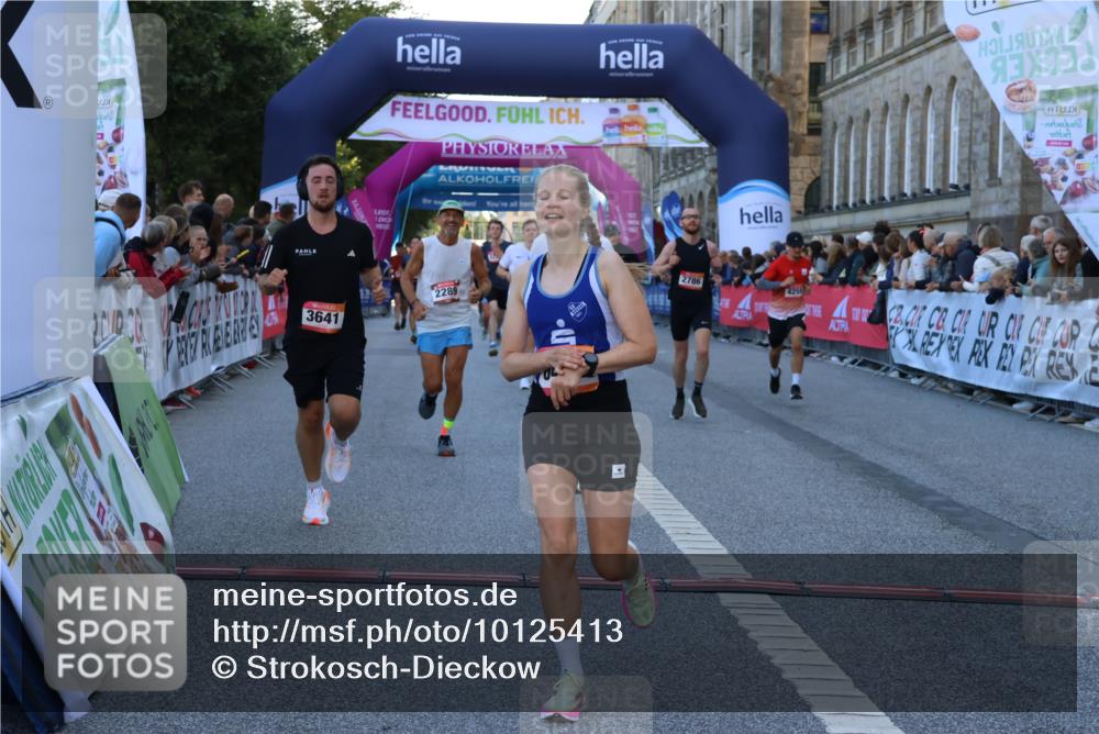 06.09.2026 - CURREX Alsterlauf Strokosch-Dieckow http://msf.ph/oto/10125413 06.09.2026 09:45:03 Ziel 2289, 2786, 3641, 3767, 3771, 3974, 4011, 4255, 5272, 5837, 6243, 6420 meine-sportfotos.de